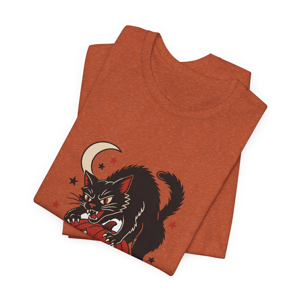 Spooky Mom black cat on jack-o-lantern T-Shirt | Halloween cat tee