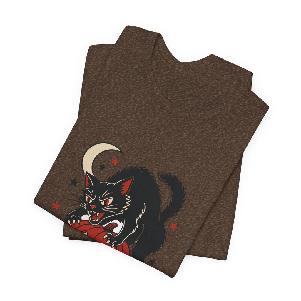 Spooky Mom black cat on jack-o-lantern T-Shirt | Halloween cat tee